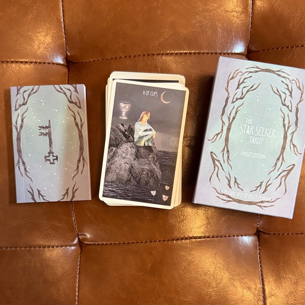 The Star Seeker Tarot Deck